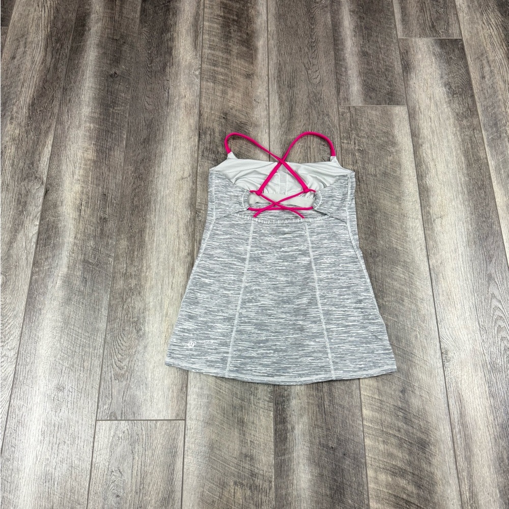 Lululemon Dancing Warrior‎ Grey Tank Top